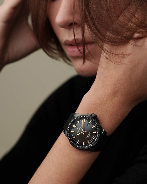 Independence 40mm Limitierte Edition